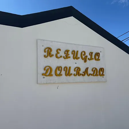 Апартаменты Refugio Dourado