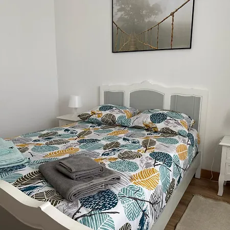 Refugio Dourado Apartamento *